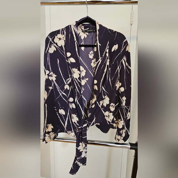 Zara Basic Dark Navy/Ivory Floral Print Kimono Style Jacket - Picture 1 of 8